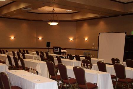 фото отеля Hampton Inn & Suites SLC Airport