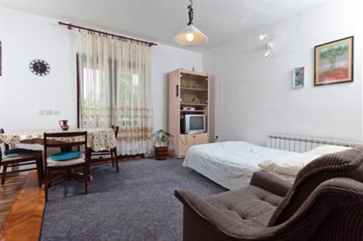 фото отеля Hostel Makarska