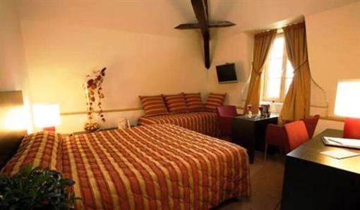 фото отеля Auberge Cote Riviere Hotel Is-sur-Tille