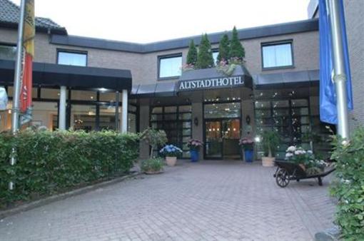 фото отеля Altstadthotel Versmold