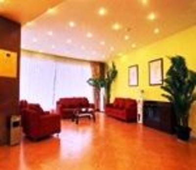 фото отеля Home Inn Xiamen Hu Bin South Road