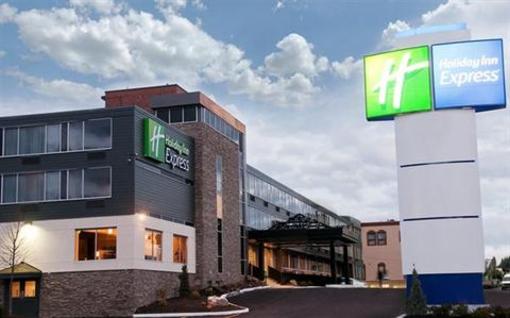 фото отеля Holiday Inn Express Sault Ste. Marie Ontario