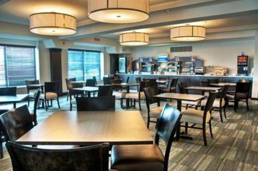 фото отеля Holiday Inn Express Sault Ste. Marie Ontario