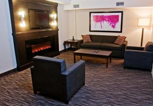 фото отеля Holiday Inn Express Sault Ste. Marie Ontario