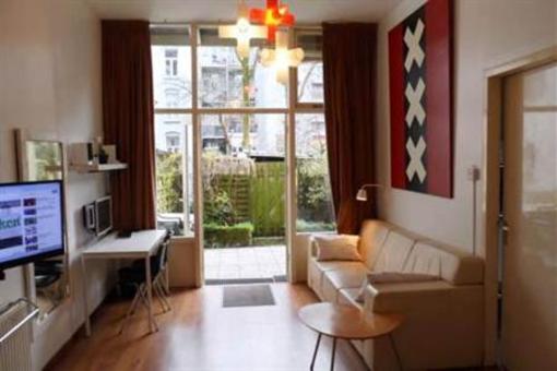 фото отеля L’Artiste Apartment