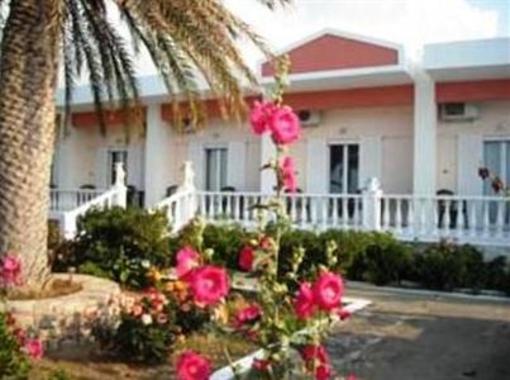фото отеля Hotel Petras Beach