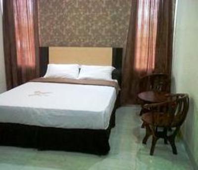 фото отеля Eljie Hotel