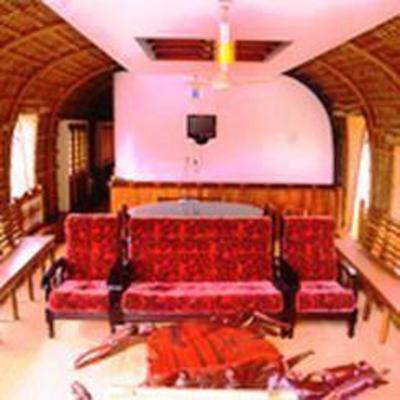 фото отеля Indraprastham Holidays Houseboats Kumarakom