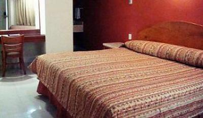 фото отеля Best Western Hotel Royal Courts Monterrey