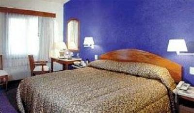 фото отеля Best Western Hotel Royal Courts Monterrey
