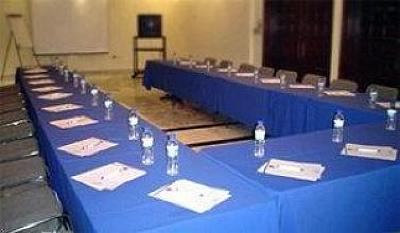 фото отеля Best Western Hotel Royal Courts Monterrey