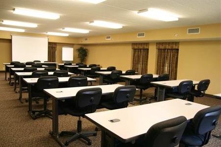 фото отеля Hampton Inn Syracuse North (Airport Area)