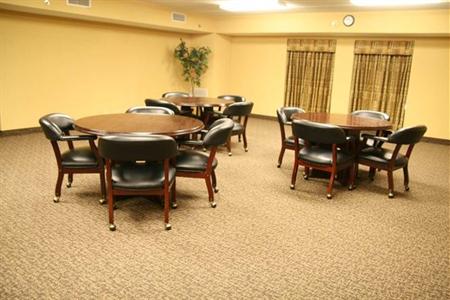 фото отеля Hampton Inn Syracuse North (Airport Area)