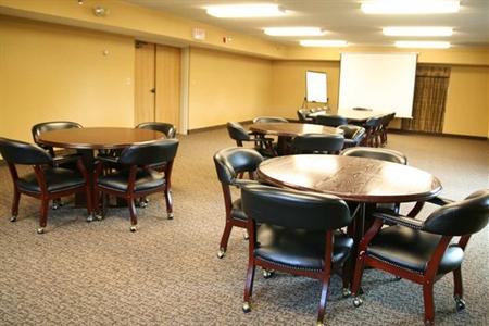фото отеля Hampton Inn Syracuse North (Airport Area)