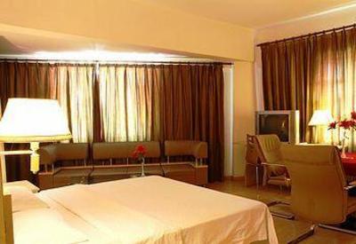 фото отеля Tiantian Hotel