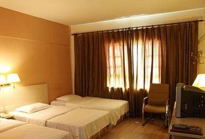 фото отеля Tiantian Hotel
