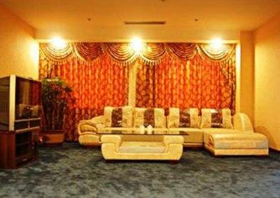 фото отеля Tonghua Eastern Holiday Hotel
