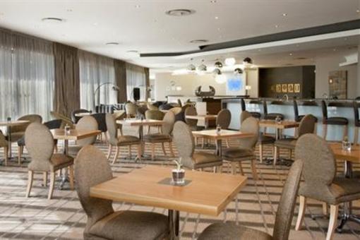 фото отеля Holiday Inn Express Pretoria Sunnypark