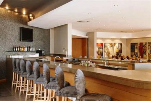фото отеля Holiday Inn Express Pretoria Sunnypark