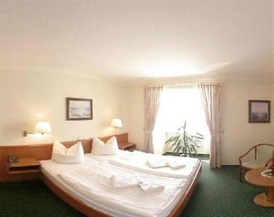 фото отеля Hotel Seeschlosschen
