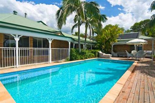 фото отеля Cooroy Country Cottages Noosa