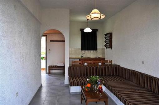 фото отеля Karavos Hotel Apartments