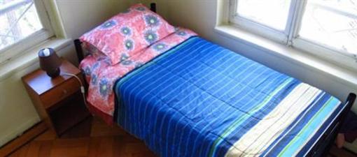 фото отеля Hostal Karukinka