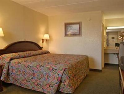 фото отеля Super 8 Manassas