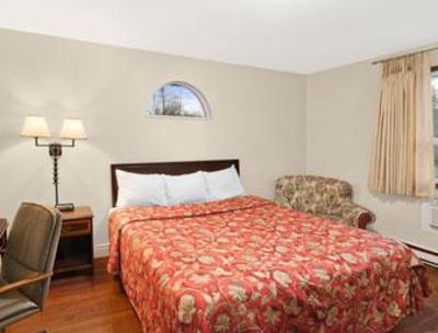 фото отеля Knights Inn Oshawa