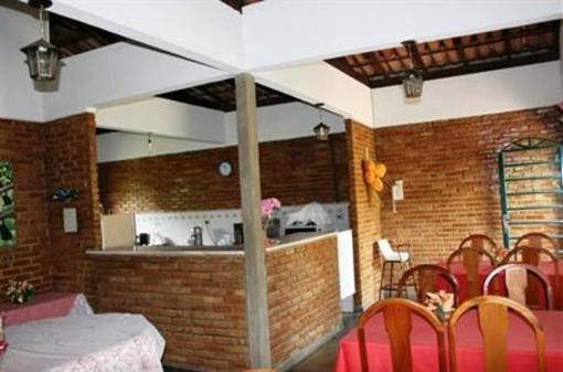 фото отеля Holiday House