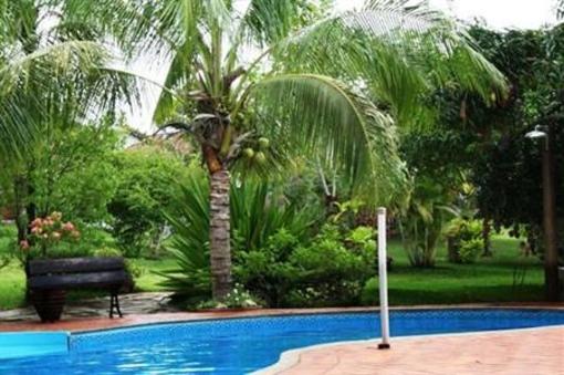 фото отеля Holiday House
