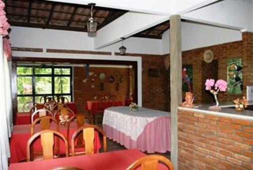 фото отеля Holiday House