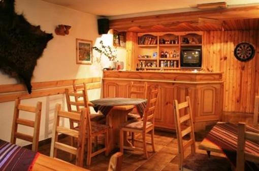 фото отеля Family Hotel Djangal
