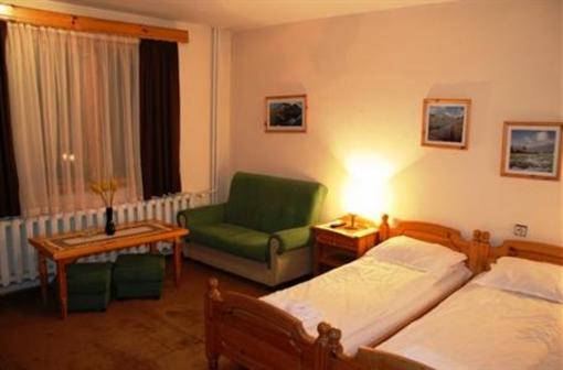 фото отеля Family Hotel Djangal