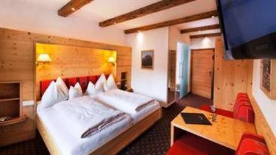 фото отеля Landhotel Föhrenhof Ellmau