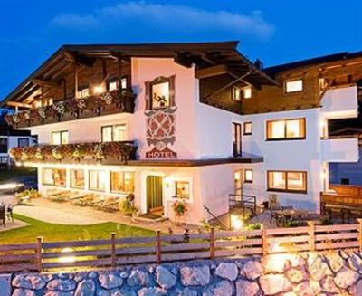 фото отеля Landhotel Föhrenhof Ellmau