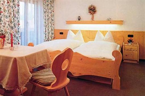 фото отеля Landhotel Föhrenhof Ellmau