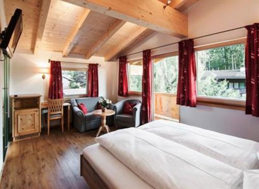 фото отеля Landhotel Föhrenhof Ellmau