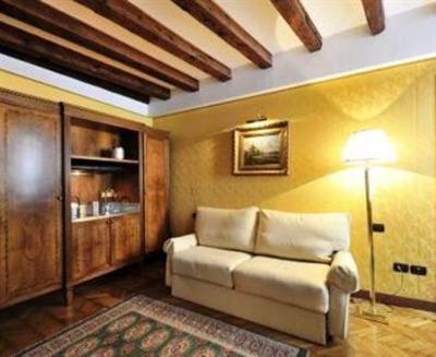 фото отеля Torre Dell'Orologio Apartments