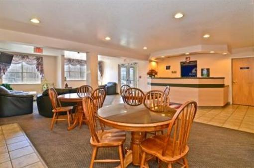 фото отеля Americas Best Value Inn Idabel
