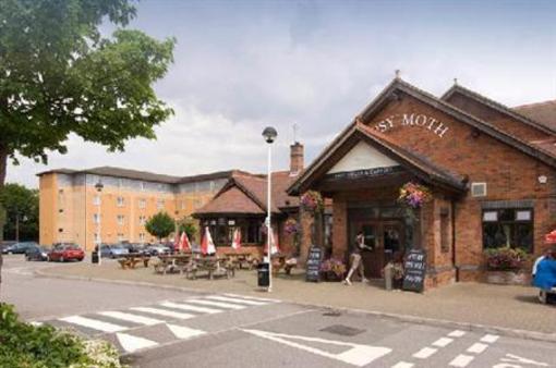 фото отеля Premier Inn Croydon West London