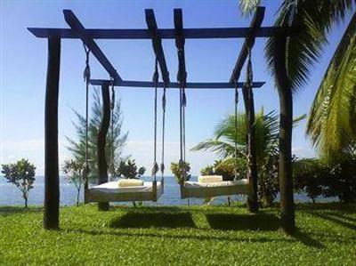 фото отеля Paraiso Rainforest and Beach Hotel Omoa