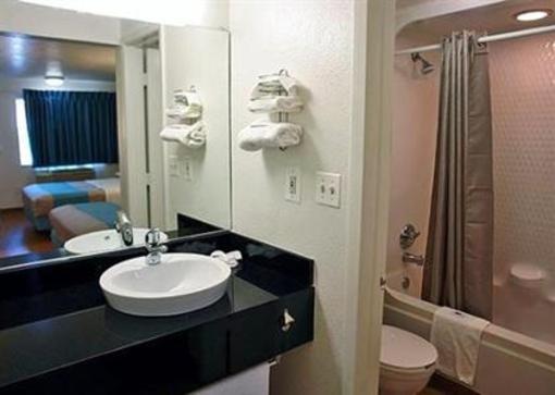 фото отеля Motel 6 Houston South - Clear Lake
