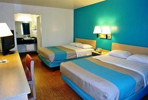 фото отеля Motel 6 Houston South - Clear Lake