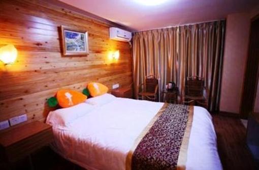 фото отеля Hongluobo Home Inn