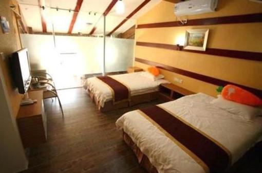 фото отеля Hongluobo Home Inn