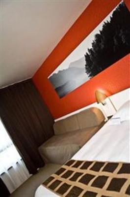 фото отеля Best Western St Etienne Aeroport