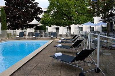 фото отеля Best Western St Etienne Aeroport