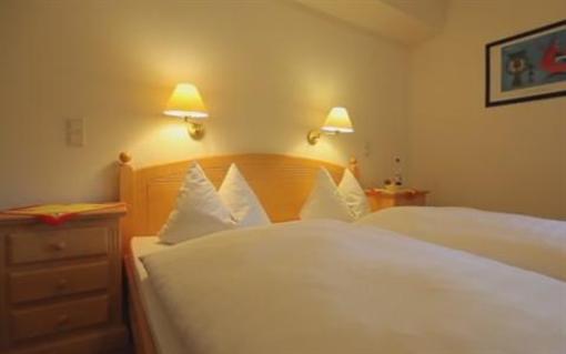 фото отеля Lohauserhof Hotel Dusseldorf
