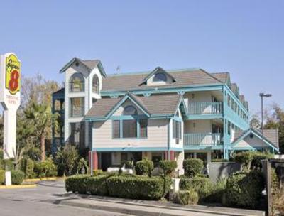 фото отеля Super 8 Motel State Capitol Sacramento